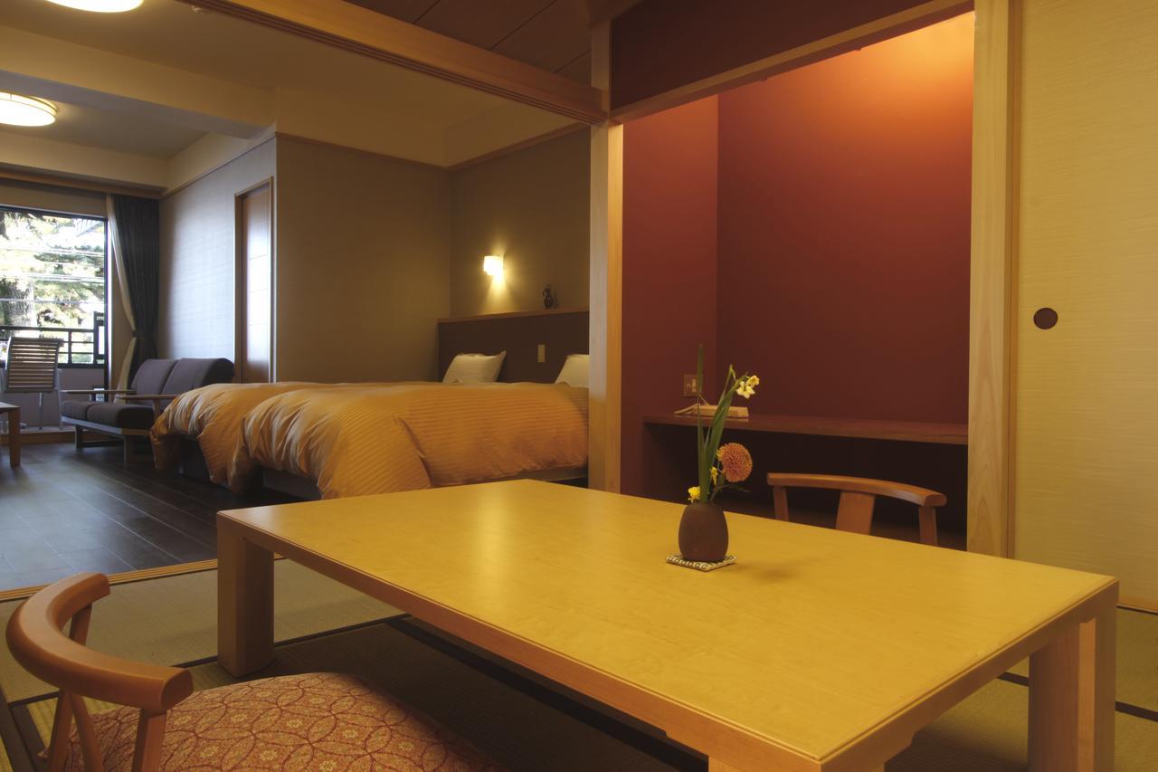 New Tomiyoshi Hotel Atami  Eksteriør billede