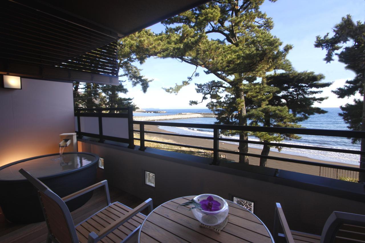 New Tomiyoshi Hotel Atami  Eksteriør billede