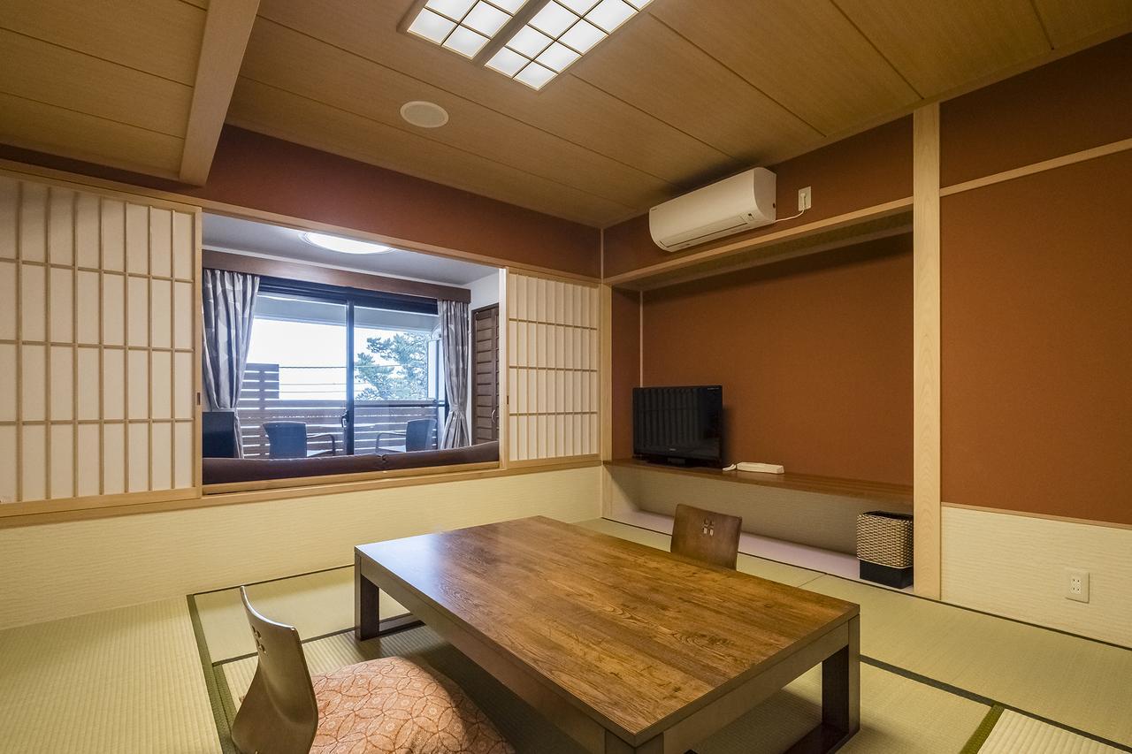 New Tomiyoshi Hotel Atami  Eksteriør billede