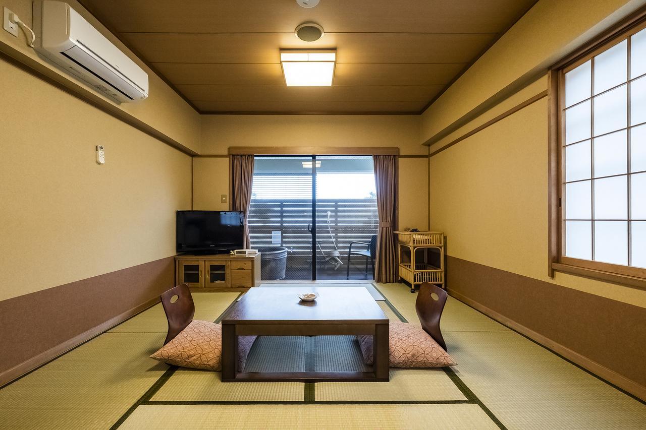 New Tomiyoshi Hotel Atami  Eksteriør billede