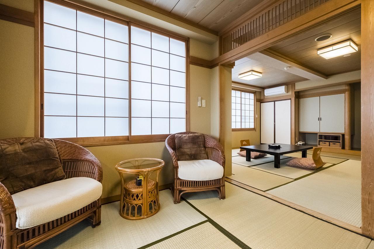 New Tomiyoshi Hotel Atami  Eksteriør billede
